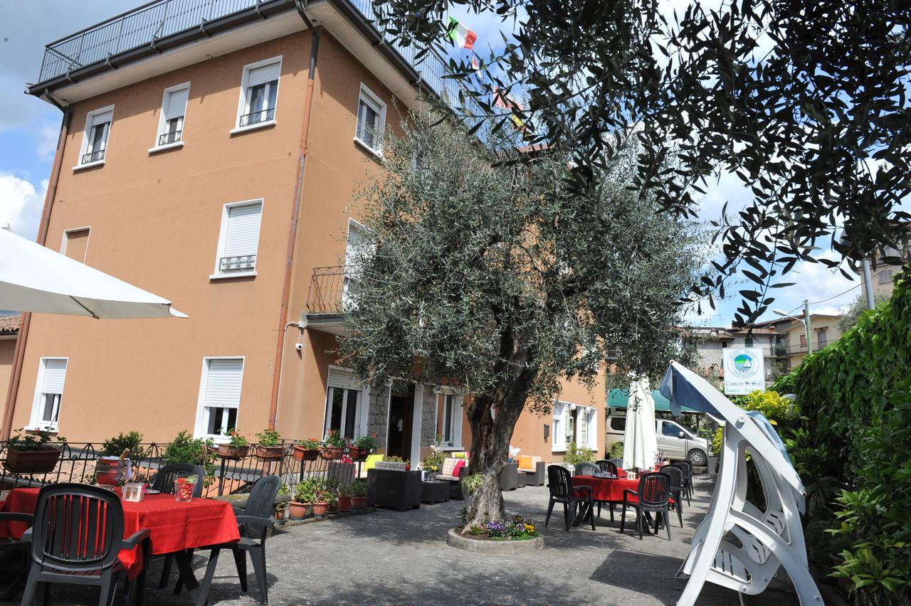 Hotel Bellavista Meuble Monte Isola Bagian luar foto